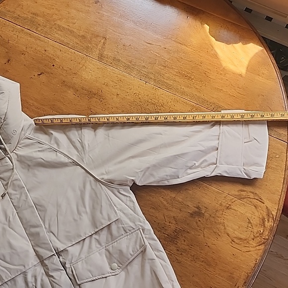 LIT Activewear Ivory Stouthearted Duck Down Jacket S read description - Picture 9 of 17